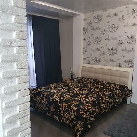 Стильные Аппартаменты На Новых Домах Jarkov Exterior foto